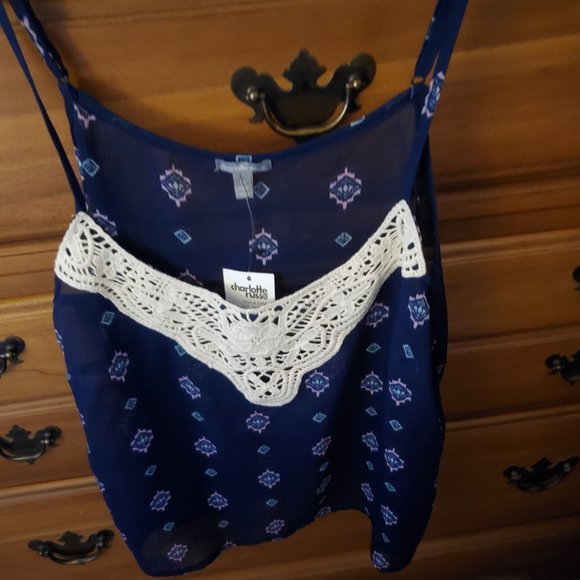 CHARLOTTE RUSSE SLEEVELESS BLOUSE NWT *PRICE DROP* - Picture 3 of 6